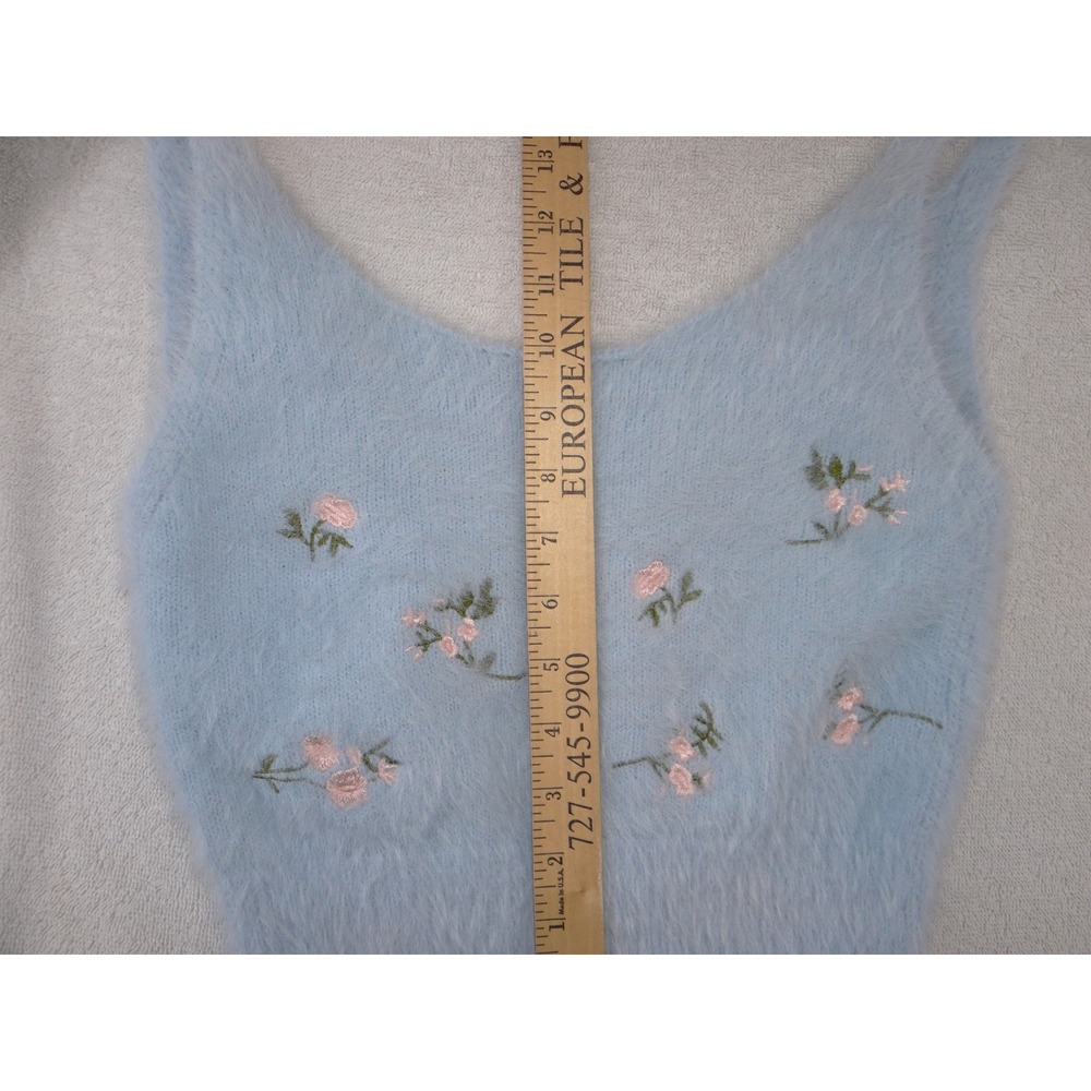 Fuzzy Blue Floral Embroidered Cropped Camisole Tank Top Scoop Neck 2813 - Picture 4 of 4